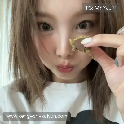 葛昀